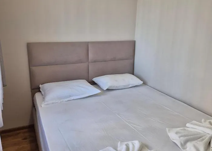 Апартамент Marea Garden, - With Pool By Flat Mаnager