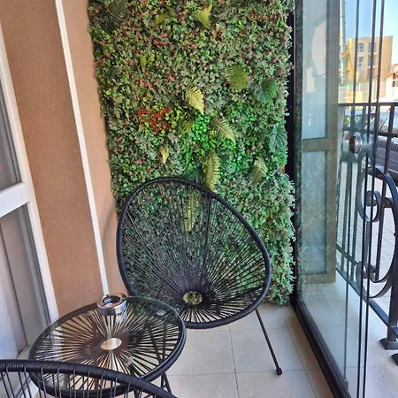 アパート Marea Garden, - With Pool By Flat Mаnager *