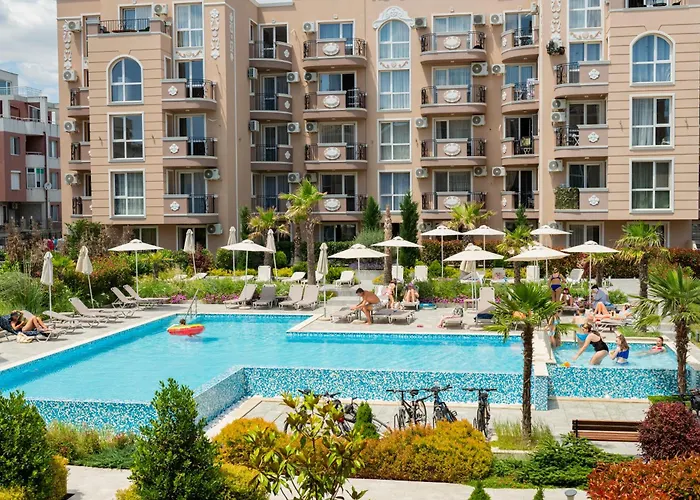 Marea Garden, - With Pool By Flat Mаnager Rawda